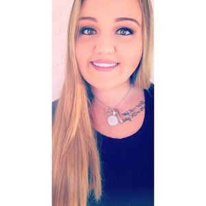 Meet your Posher, Miranda